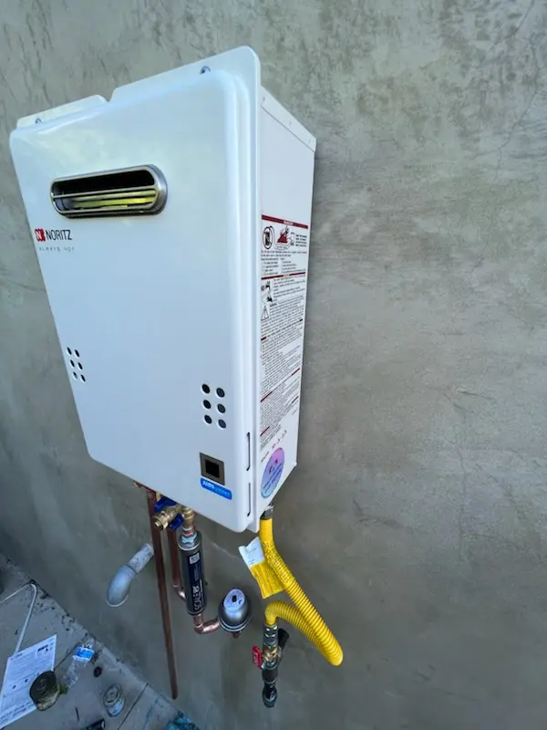 Tankless water heater installation for Bothell East homes
